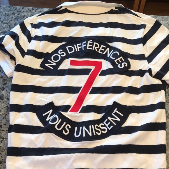 Nike France World Cup champions collared shirt - Picture 5 of 8